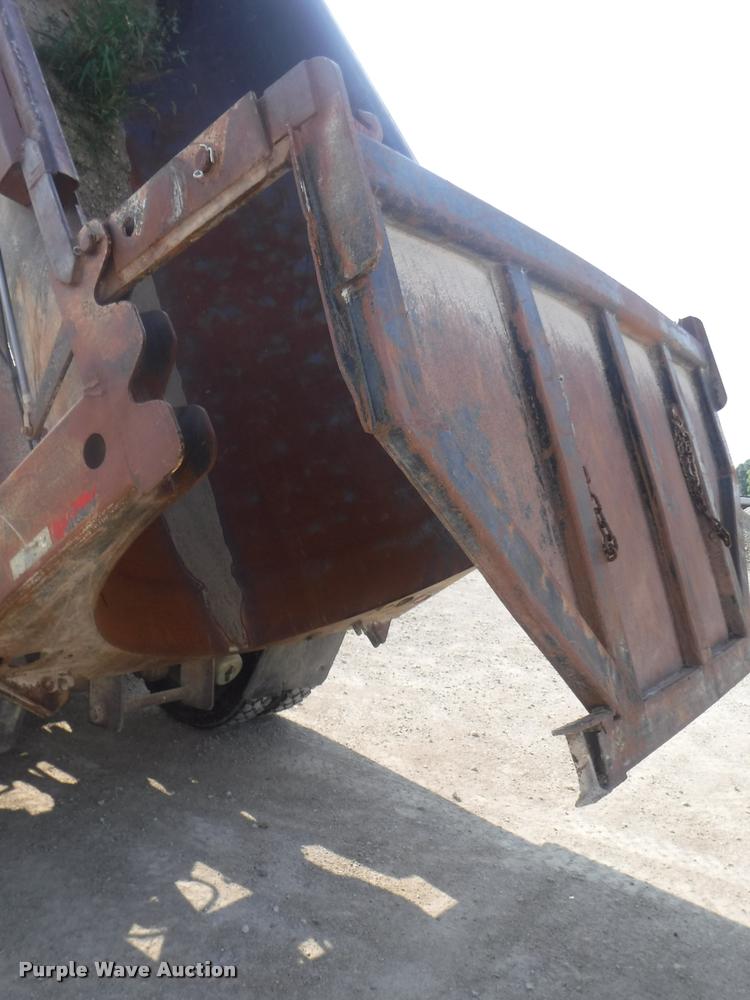 image for item DC5451 1989 Ford LTL9000 dump truck