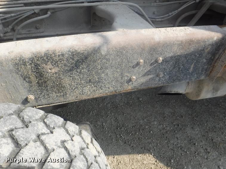 image for item DC5451 1989 Ford LTL9000 dump truck