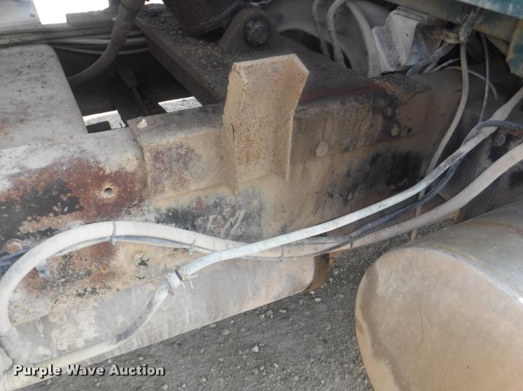 image for item DC5451 1989 Ford LTL9000 dump truck