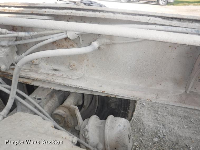 image for item DC5451 1989 Ford LTL9000 dump truck