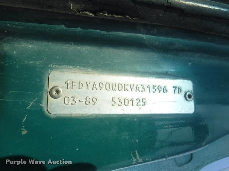 image for item DC5451 1989 Ford LTL9000 dump truck