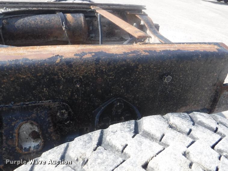 image for item DC5452 1994 Ford LT9000 truck cab and chassis