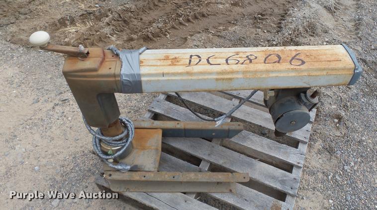 image for item DC6806 Tools