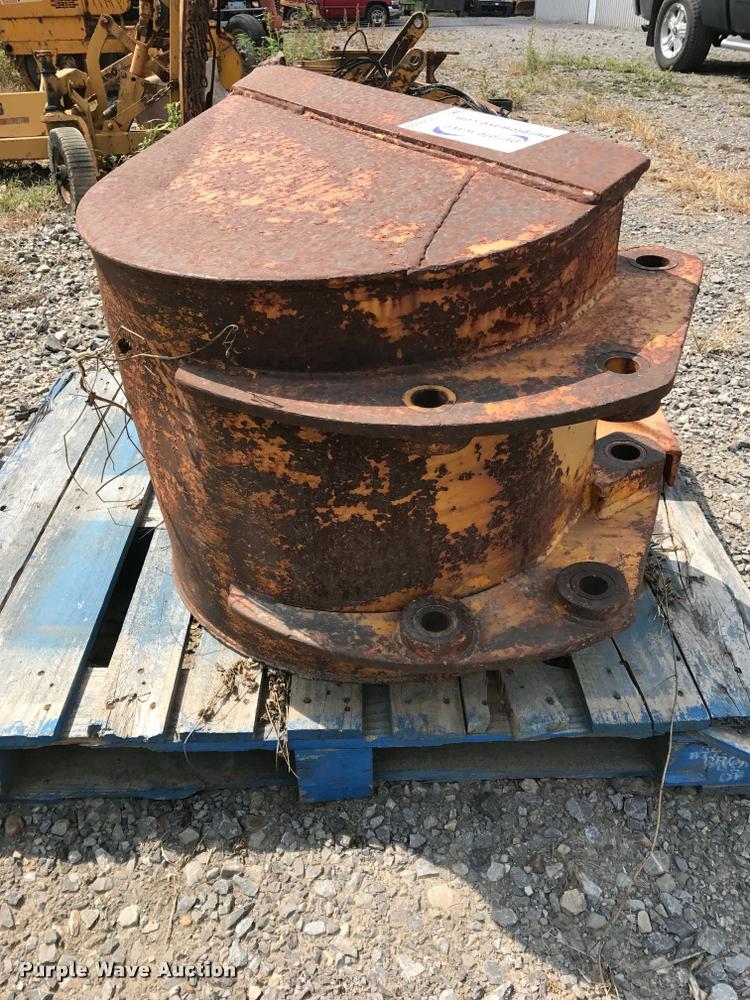 image for item DC6809 Backhoe attachments