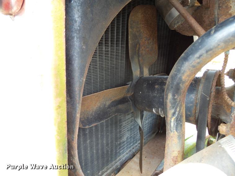 image for item DC6810 1963 Massey-Ferguson MF35 tractor