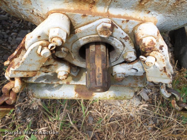 image for item DC6810 1963 Massey-Ferguson MF35 tractor