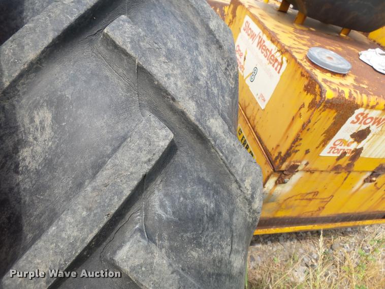 image for item DC6810 1963 Massey-Ferguson MF35 tractor