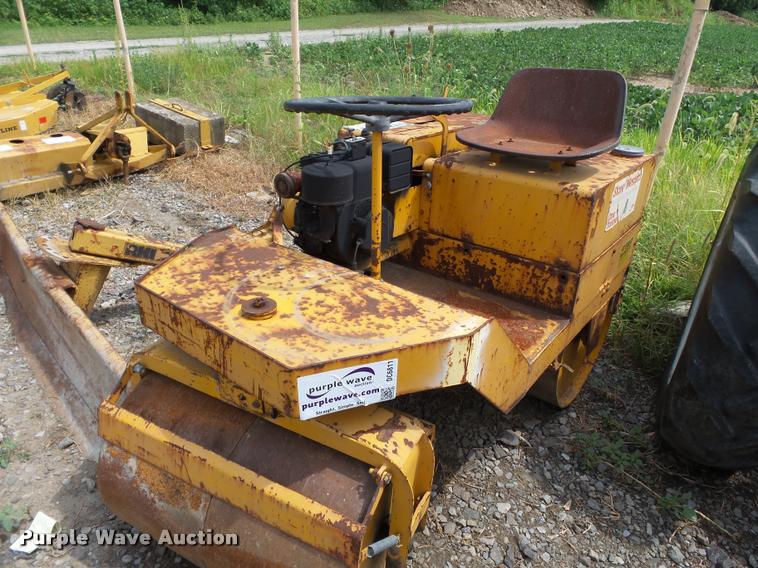 image for item DC6811 Stow Western R2000 double drum roller