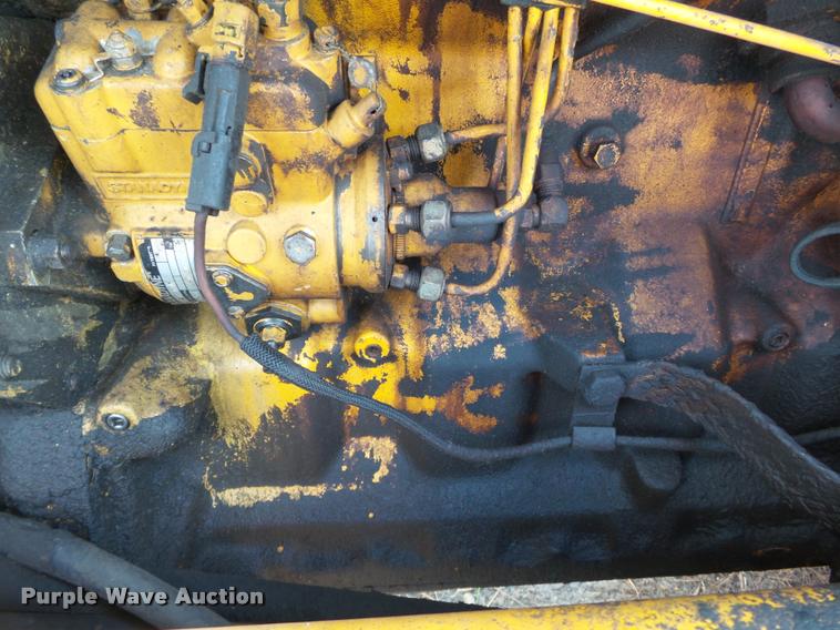 image for item DC6817 1990 John Deere 310C backhoe