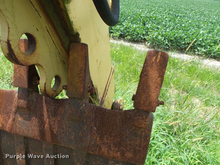 image for item DC6817 1990 John Deere 310C backhoe