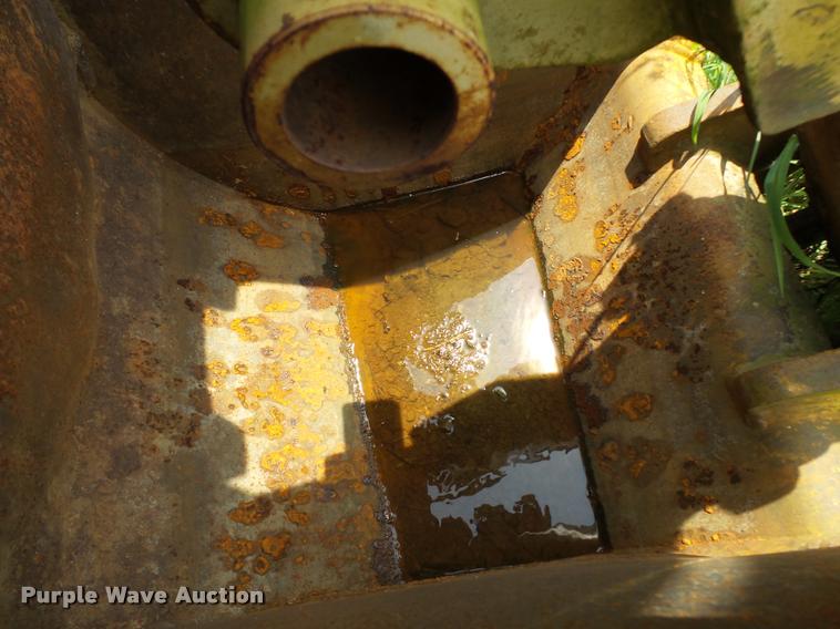 image for item DC6817 1990 John Deere 310C backhoe