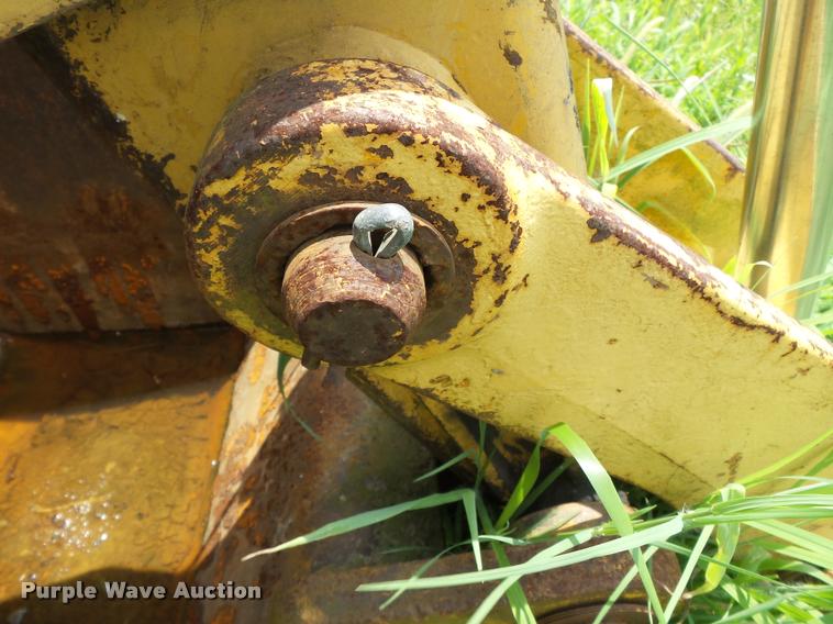 image for item DC6817 1990 John Deere 310C backhoe