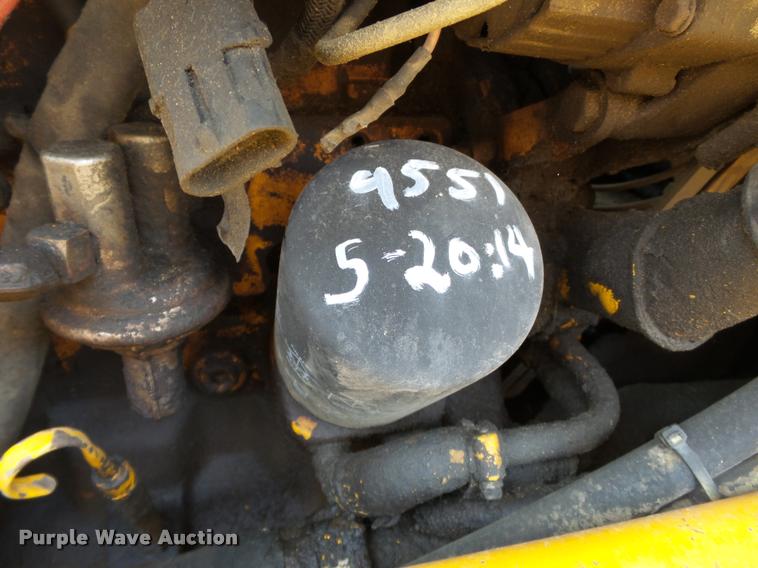 image for item DC6817 1990 John Deere 310C backhoe