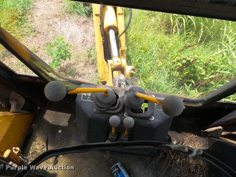 image for item DC6817 1990 John Deere 310C backhoe