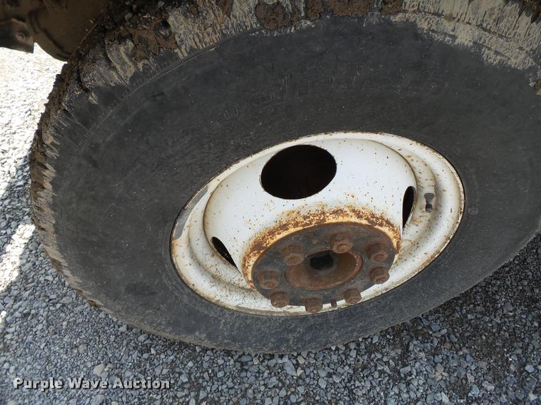 image for item DC6818 1991 Chevrolet P30 delivery van