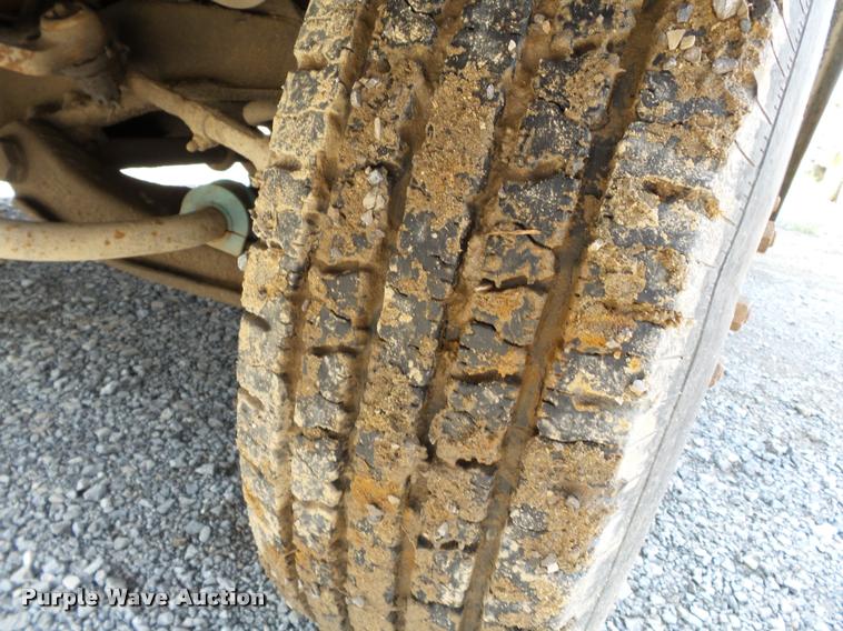 image for item DC6818 1991 Chevrolet P30 delivery van