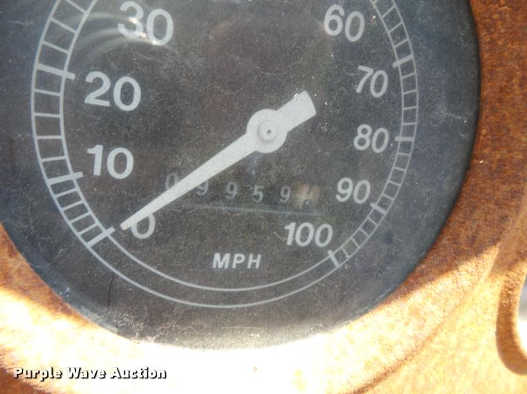 image for item DC6820 1978 Ford 700 delivery truck