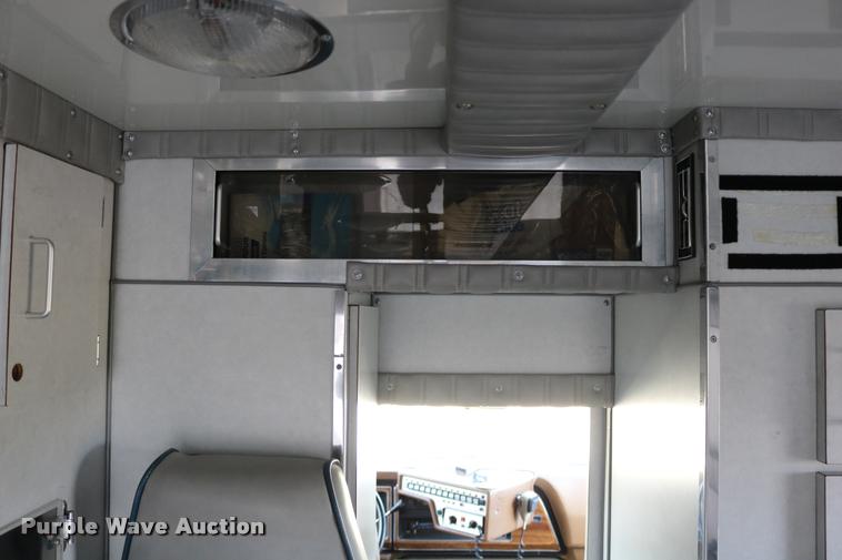 image for item DD0182 1988 Ford Econoline E350 ambulance