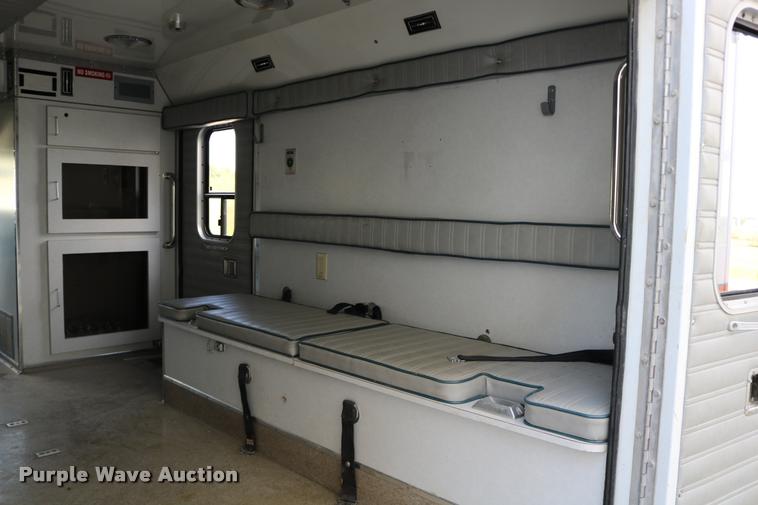 image for item DD0182 1988 Ford Econoline E350 ambulance