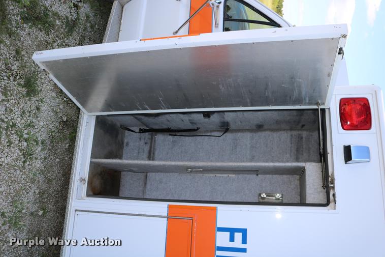 image for item DD0182 1988 Ford Econoline E350 ambulance