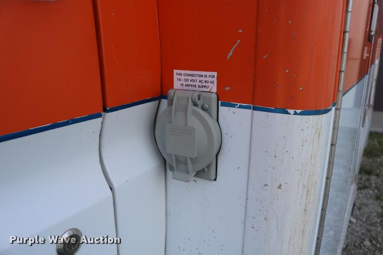 image for item DD0182 1988 Ford Econoline E350 ambulance