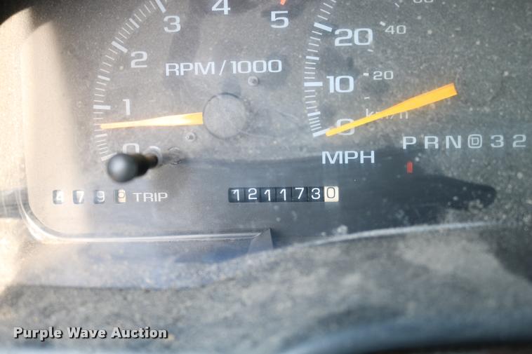 image for item DD0248 1995 Chevrolet Cheyenne 1500 pickup truck