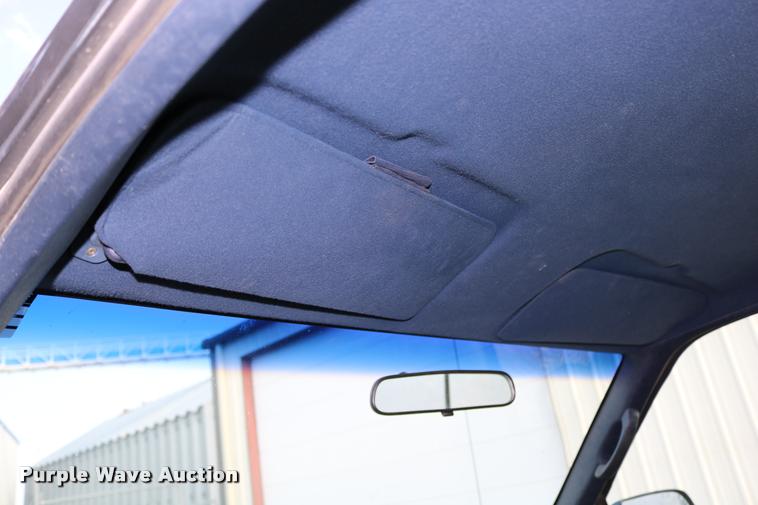 image for item DD0248 1995 Chevrolet Cheyenne 1500 pickup truck