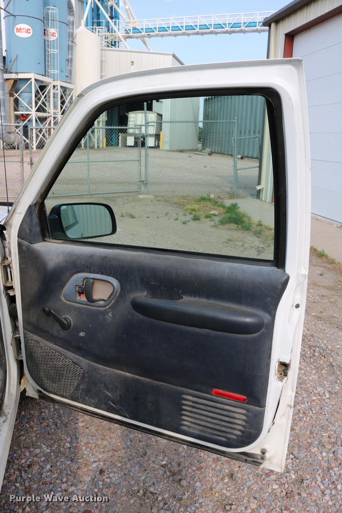 image for item DD0248 1995 Chevrolet Cheyenne 1500 pickup truck