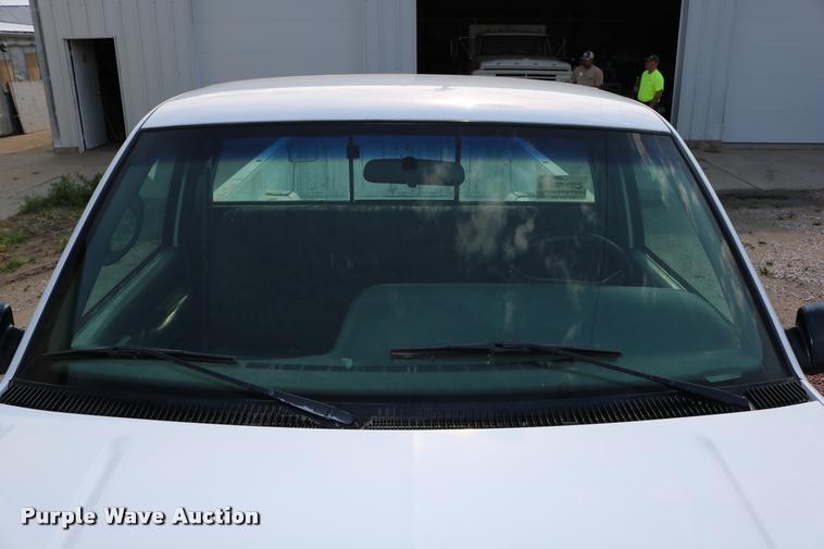 image for item DD0248 1995 Chevrolet Cheyenne 1500 pickup truck