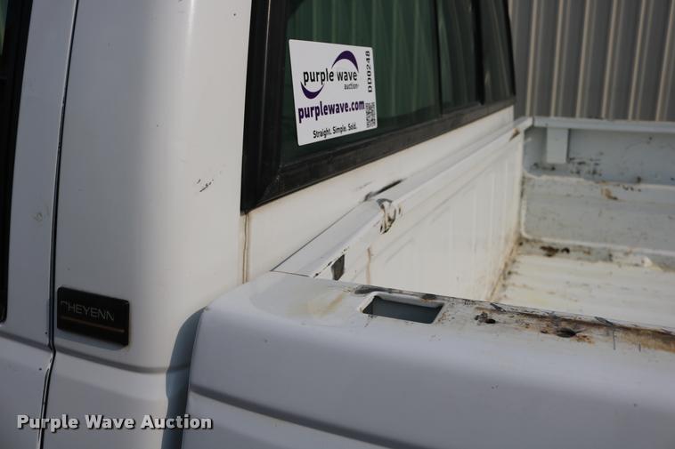 image for item DD0248 1995 Chevrolet Cheyenne 1500 pickup truck
