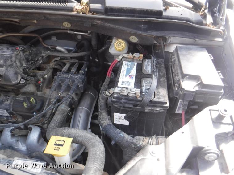 image for item DD0867 2010 Chrysler Town & Country van