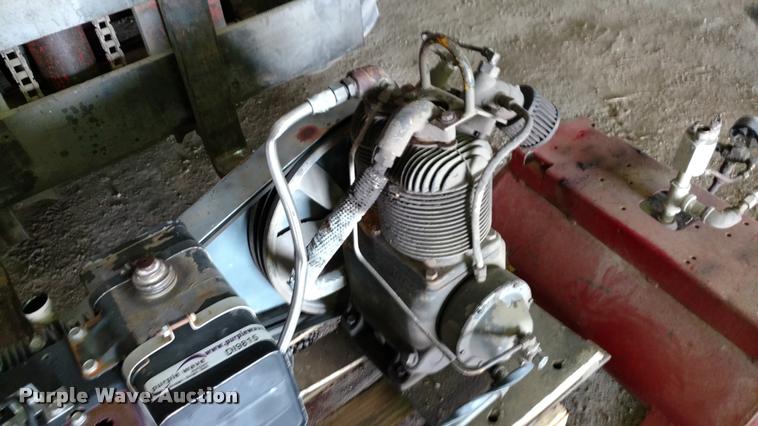 image for item DI9815 Air compressor