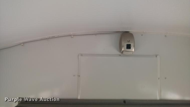 image for item DI9839 2004 Ford E450 school bus