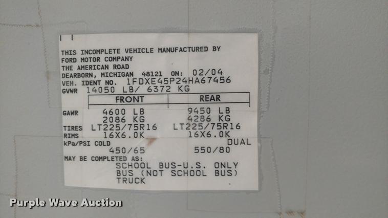 image for item DI9839 2004 Ford E450 school bus