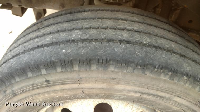 image for item DI9839 2004 Ford E450 school bus