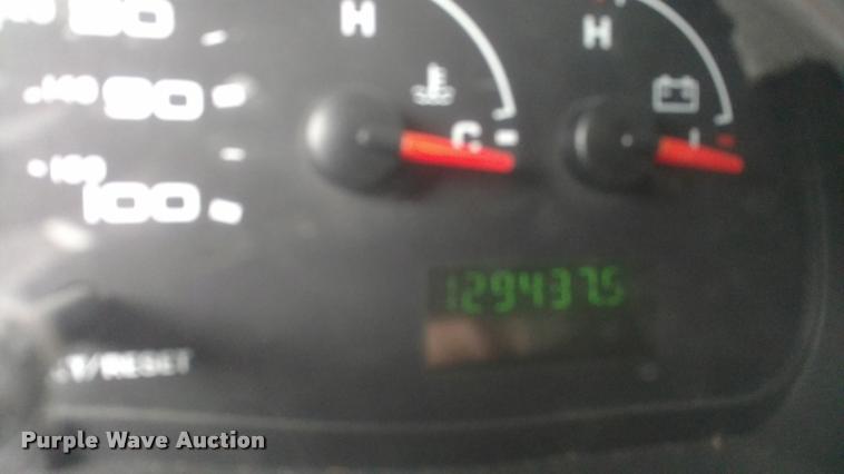 image for item DI9839 2004 Ford E450 school bus