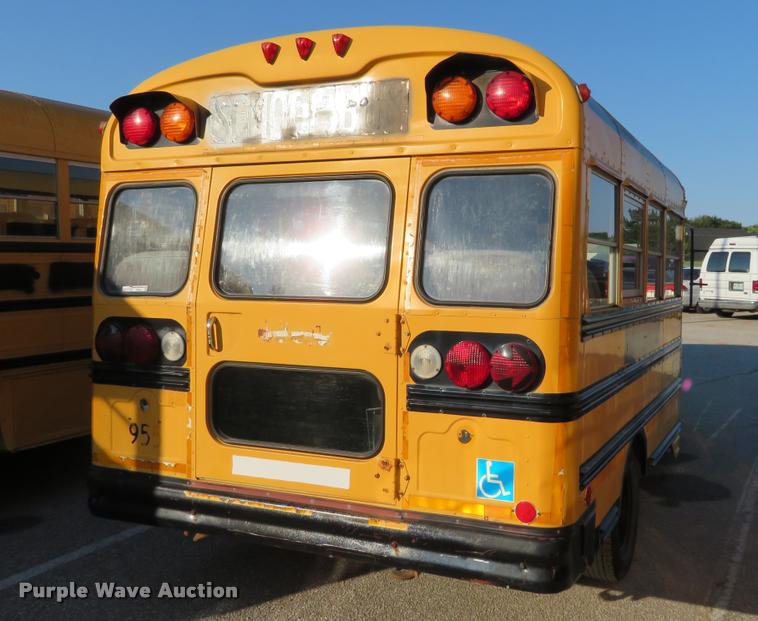 image for item DI9841 1995 Chevrolet G3500 school bus