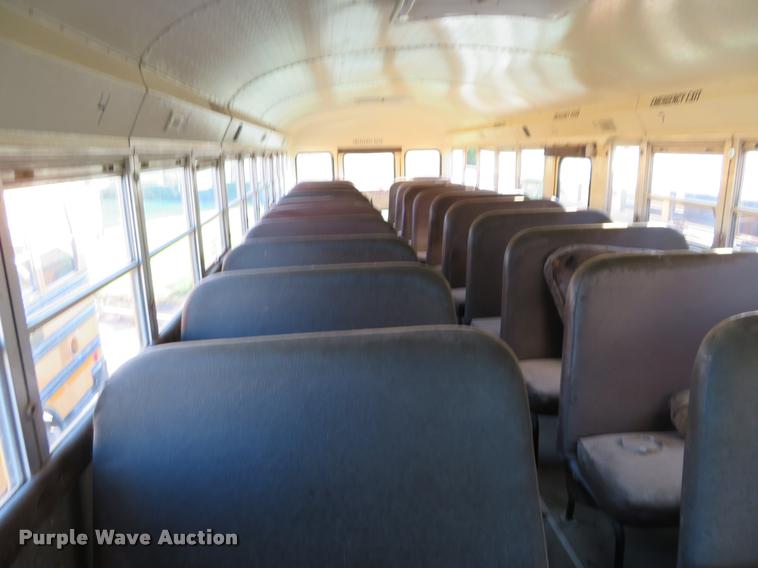 image for item DI9842 1996 International 3800 school bus