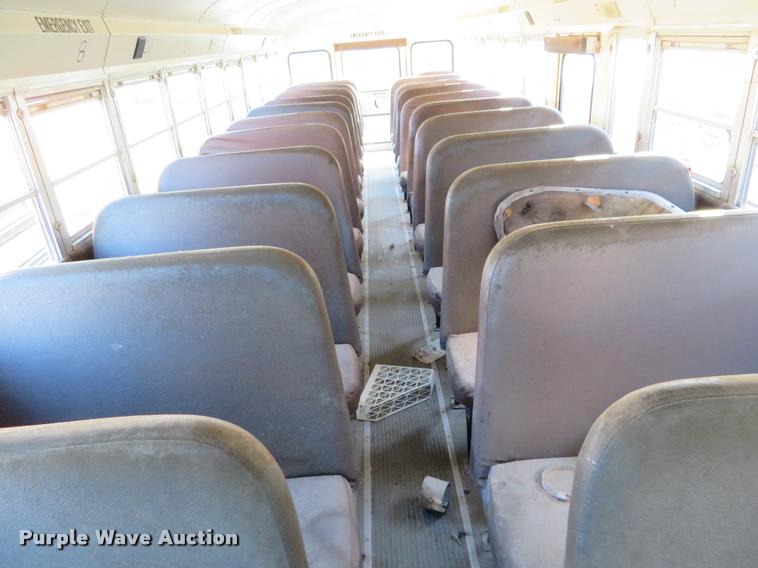 image for item DI9842 1996 International 3800 school bus