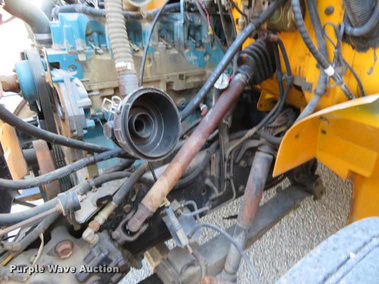 image for item DI9842 1996 International 3800 school bus