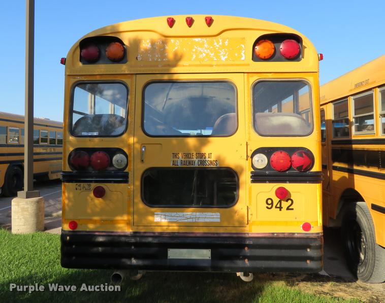 image for item DI9843 1995 Chevrolet B7 Blue Bird school bus