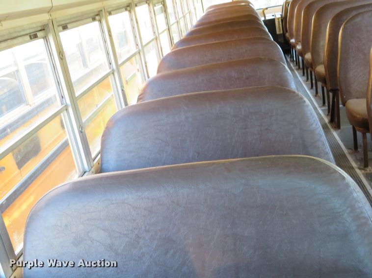 image for item DI9843 1995 Chevrolet B7 Blue Bird school bus