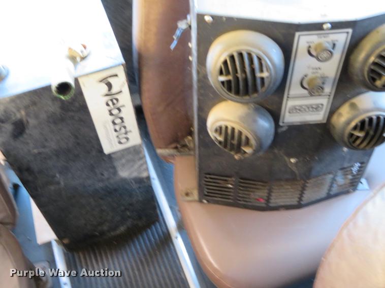 image for item DI9843 1995 Chevrolet B7 Blue Bird school bus