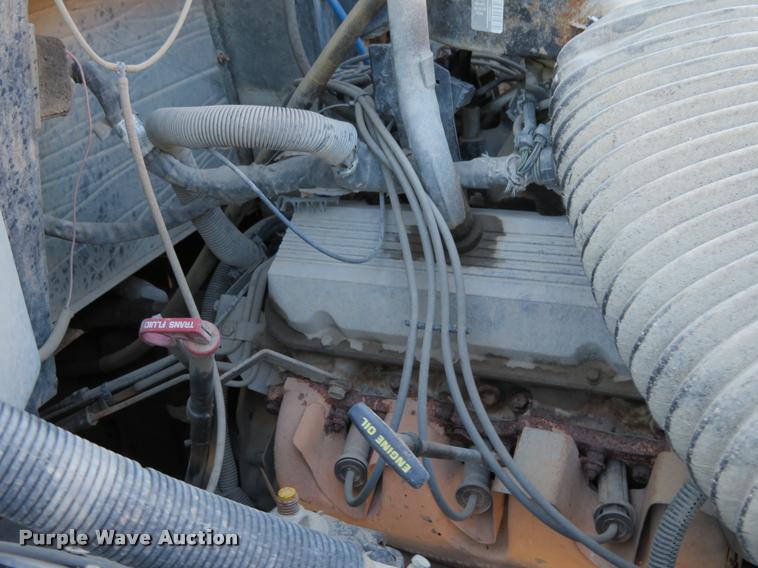 image for item DI9843 1995 Chevrolet B7 Blue Bird school bus