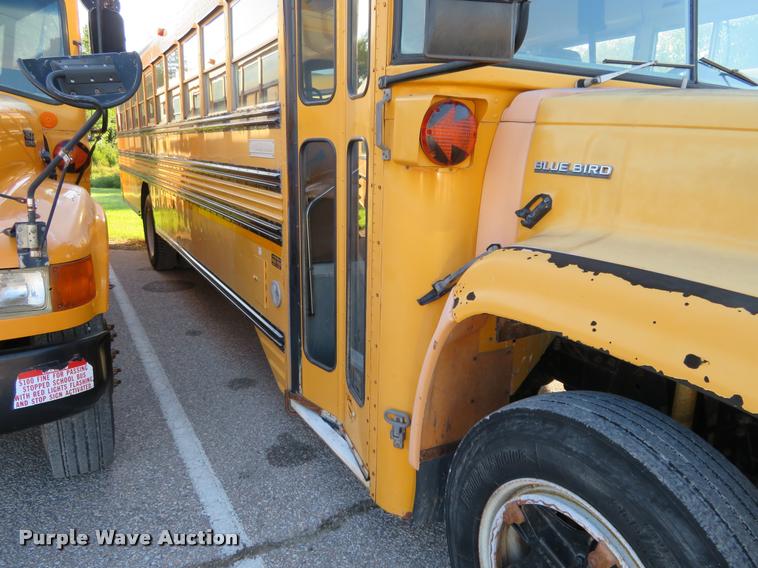 image for item DI9843 1995 Chevrolet B7 Blue Bird school bus