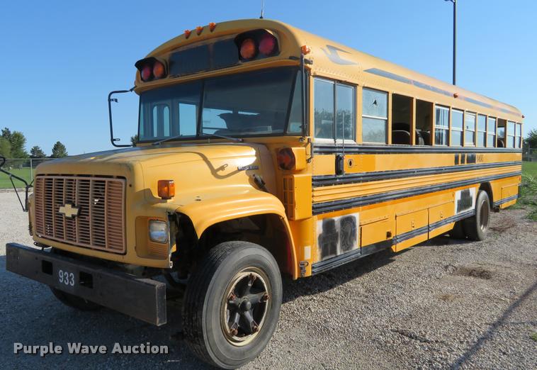 image for item DI9844 1993 Chevrolet C7500 school bus