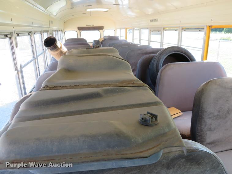 image for item DI9844 1993 Chevrolet C7500 school bus