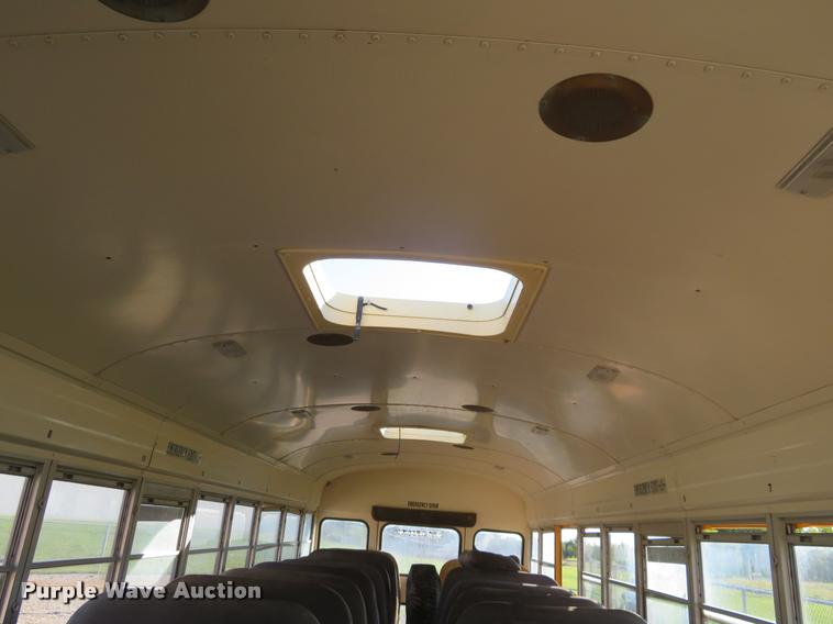 image for item DI9844 1993 Chevrolet C7500 school bus