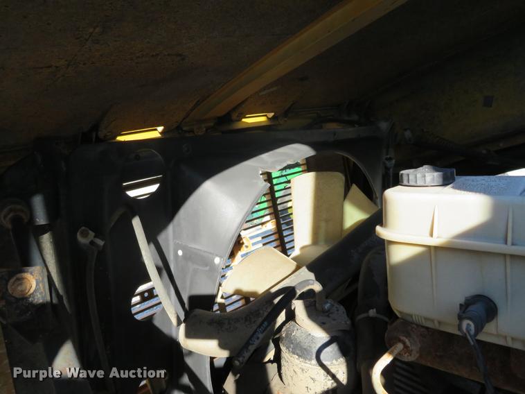 image for item DI9844 1993 Chevrolet C7500 school bus