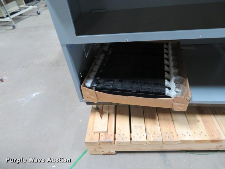 image for item DI9846 Restaurant equipment